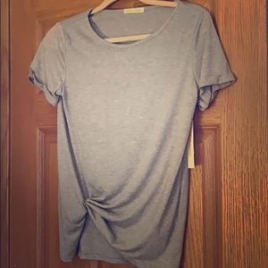 Gray knotted tee size small